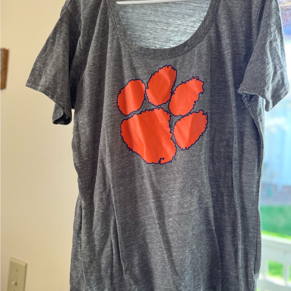 Russell Athletic Gray Tee with Orange Paw Graphic